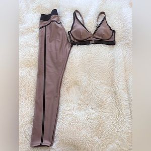 Alo yoga airlift set bra top and 7/8 legging- Taupe